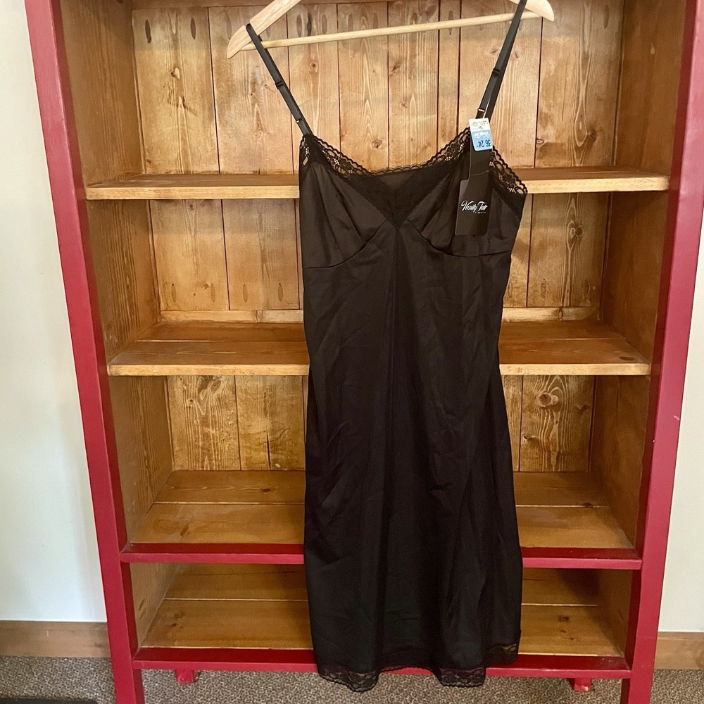Vintage Vanity Fair Nylon Black Lace Trim Lingerie Made In The USA Sz 36 NOS